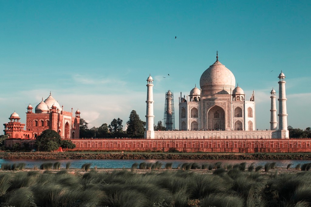 Explore the best heritage sites in India for history buffs